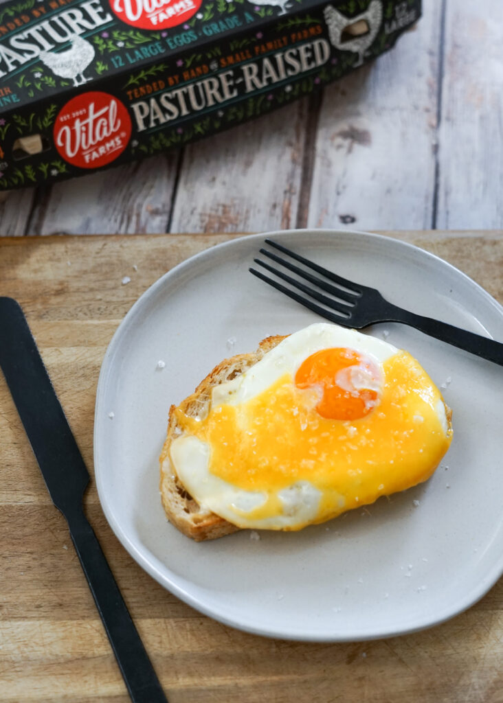 fried eggs, fried steak, toast multi-function